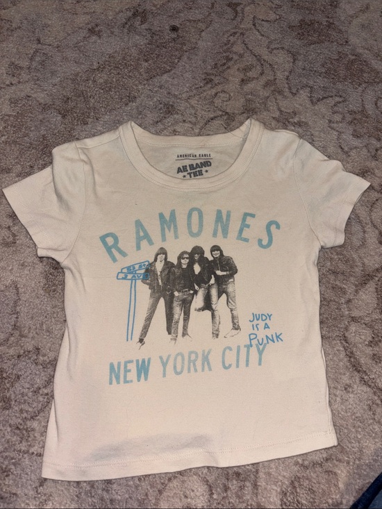 American Eagle Outfitters Tops - AE BAND TEE